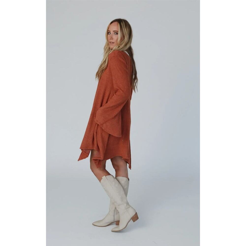 Golden Hour Long Bell Sleeve Dress - Rust - Picture 8 of 8